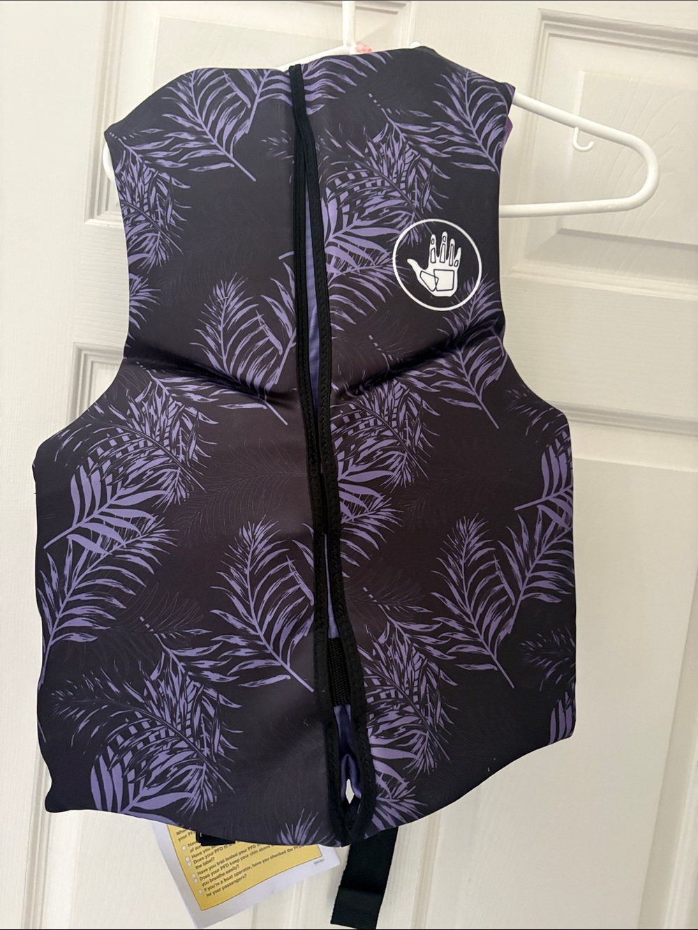 Body Glove Women's Purple Palm-Print Neoprene Life Vest - Picture 2 of 5
